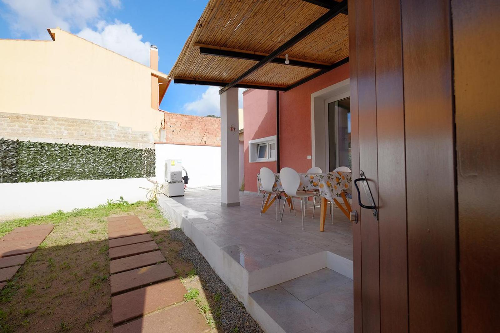 Newly Built Holiday House In Teulada Extérieur photo